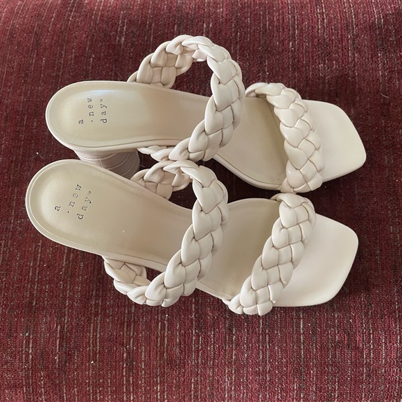 A New Day Women's Basil Mule Heels Size 7.5 - Picture 6 of 13